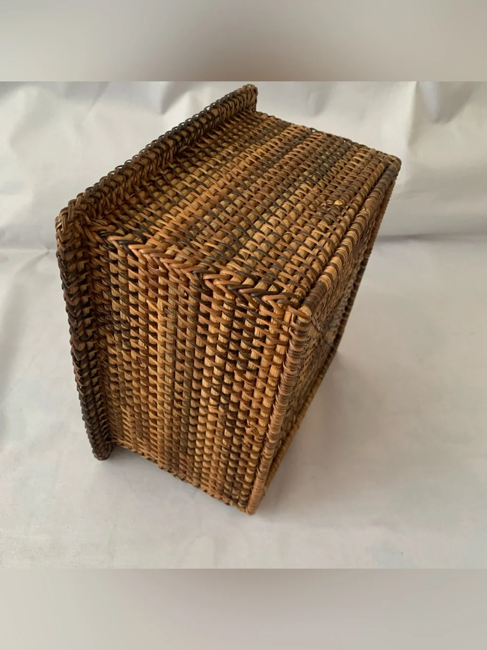 VTG Hand Woven Wicker Rattan Basket 4 Section Utensil Holder 8” Square Container